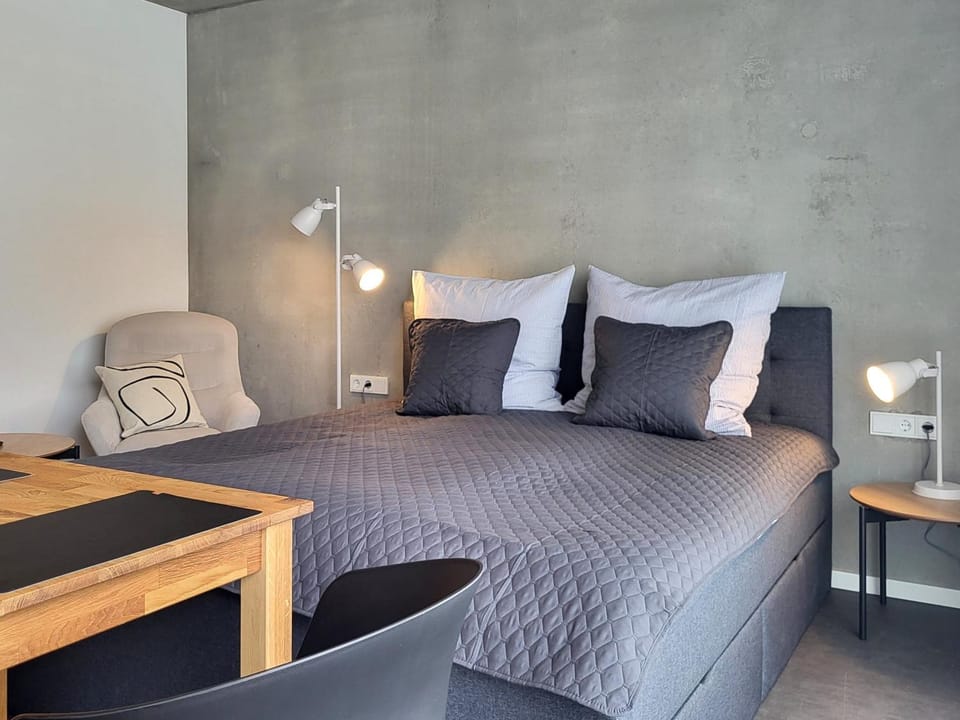 Living room, Bedroom