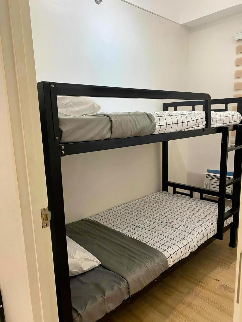 bunk bed