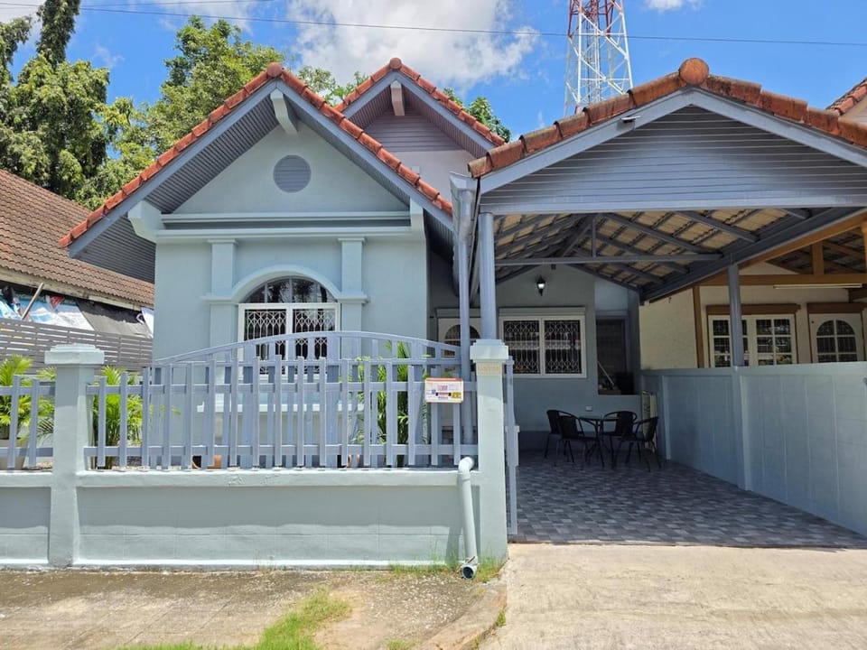 Moonlight Naka House in Kathu
