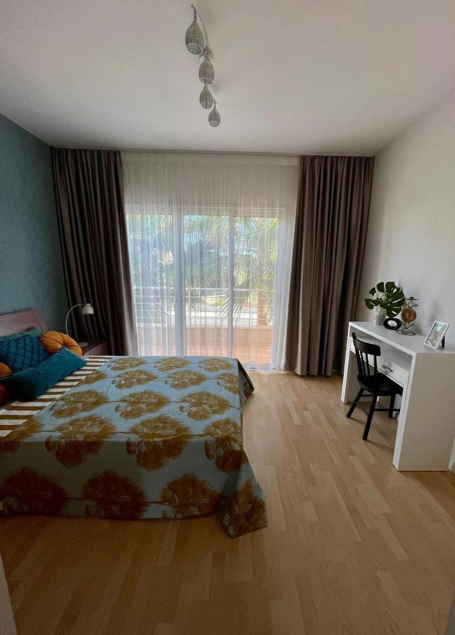24h check-in 2 Bedroom Townhouse at Dasoudi Beach Apartment in Germasogeia