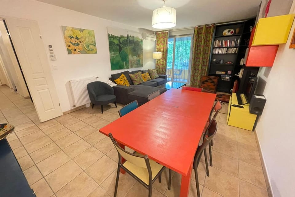 Spacious apartment close to attractions Apartment in Toulouse