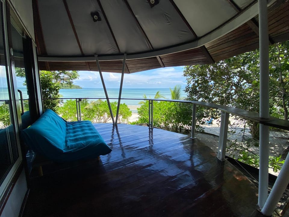 Garden, Balcony/Terrace, Balcony/Terrace, Beach, Beach, Garden view, Sea view, Sea view, Sunrise