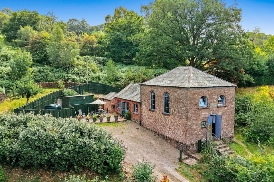 Property building, Garden view