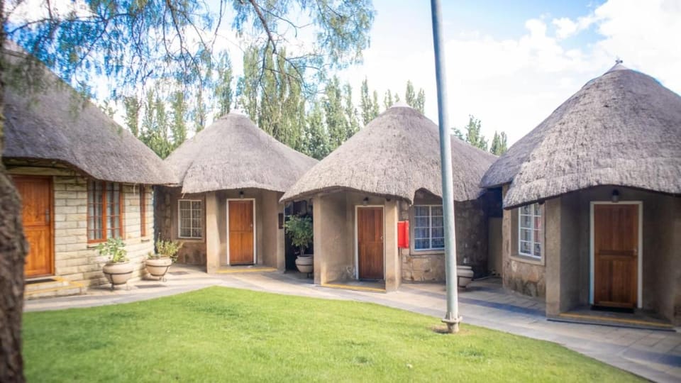 Property building, Garden view