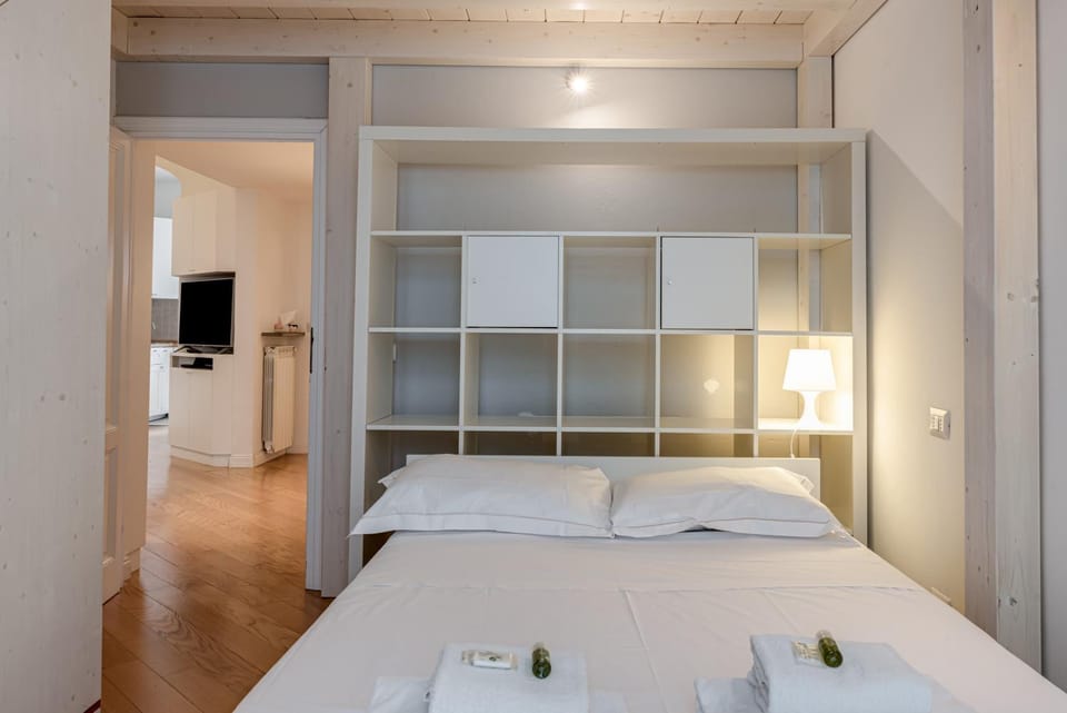 Property building, Living room, Bedroom