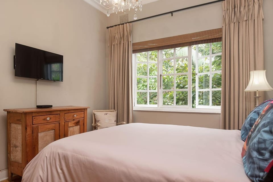 Casablanca Guest House Bed and Breakfast in Durban