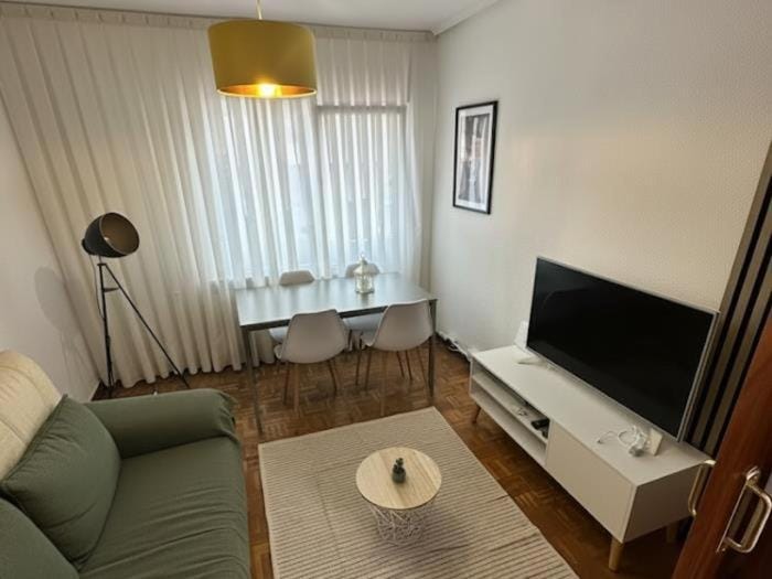 Communal lounge/ TV room, TV and multimedia, Living room