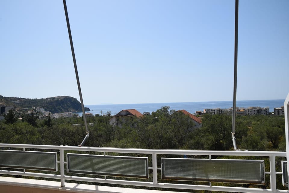 Andreas Apartments Bed and Breakfast in Vlorë County, Albania