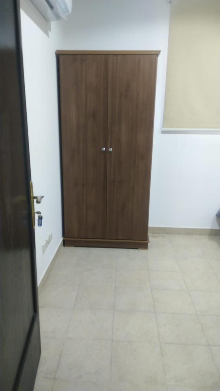 شقه غرفتين وصالة قريبه من مستشفى الملك خالد Apartment in Riyadh