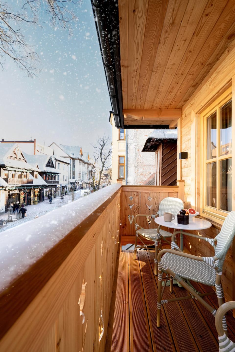 Property building, Patio, Day, Winter, View (from property/room), Balcony/Terrace