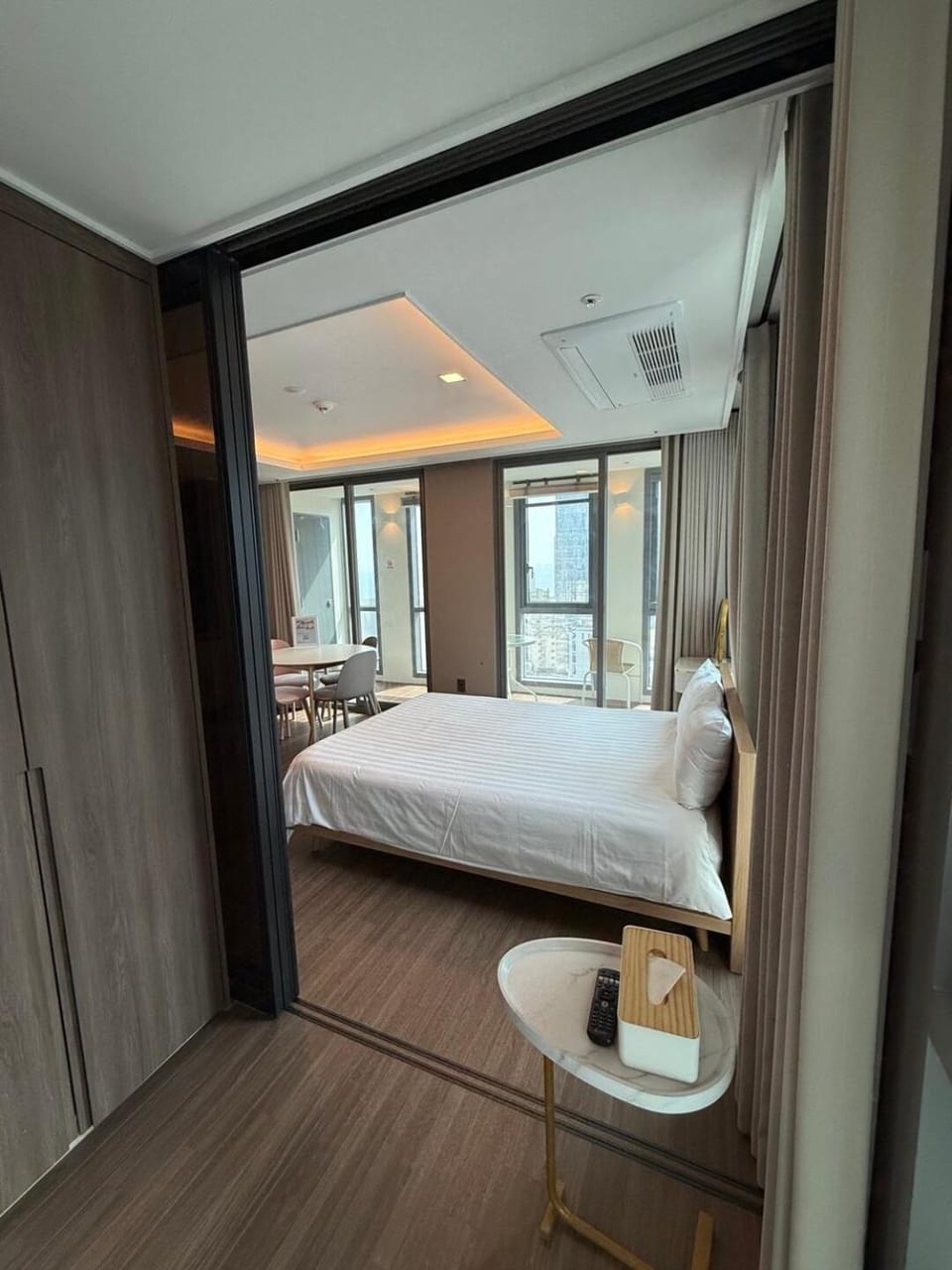 excellent site,family suite room Apartment in Busan
