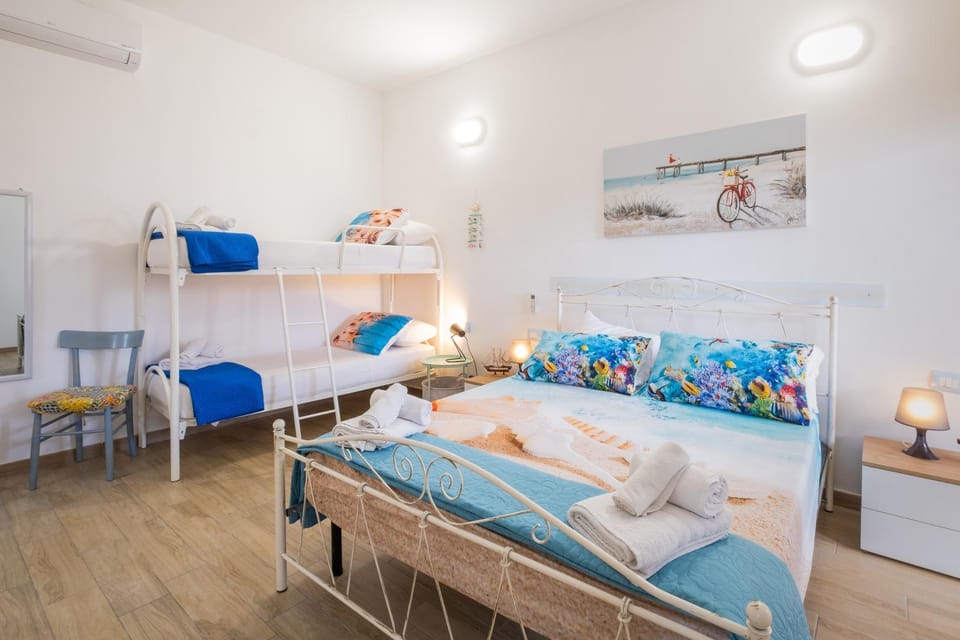 Property building, Living room, Bedroom