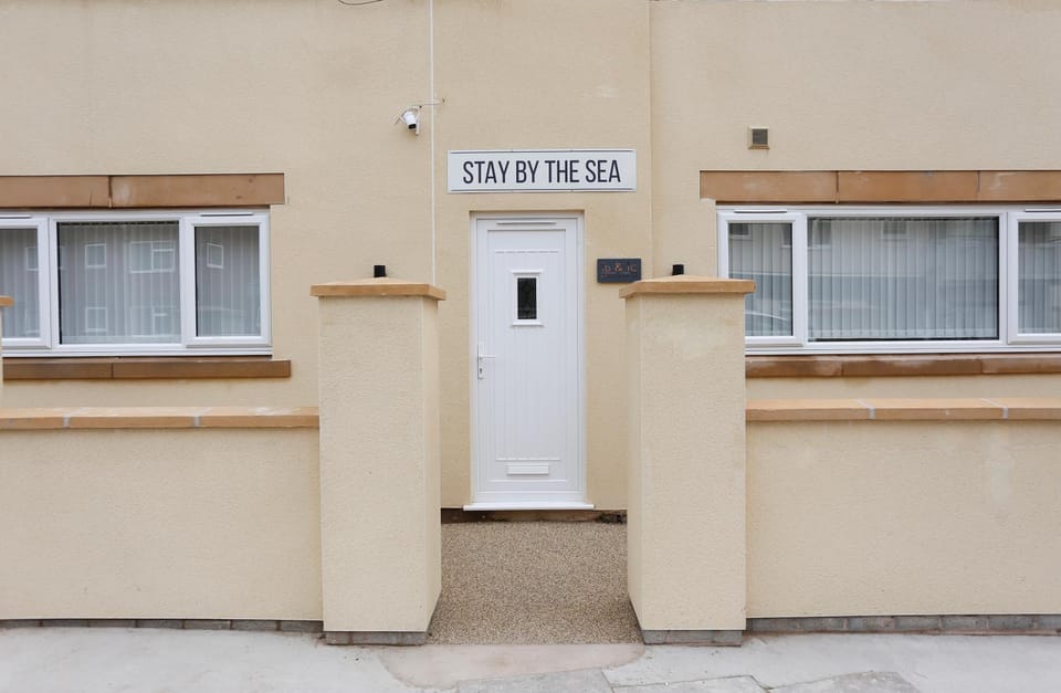 Property building, Street view
