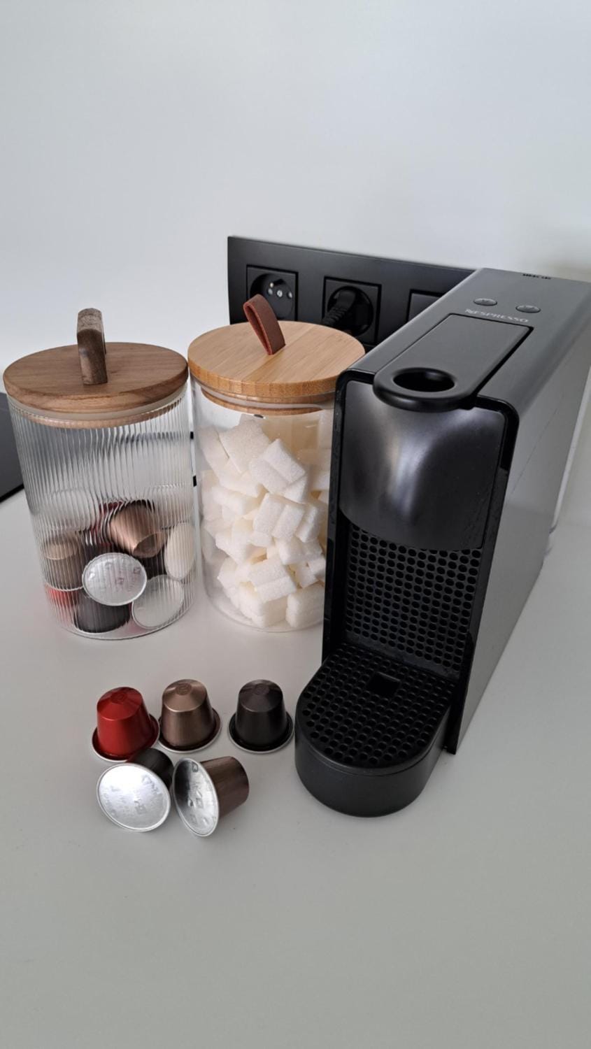 Coffee/tea facilities, Kitchen or kitchenette