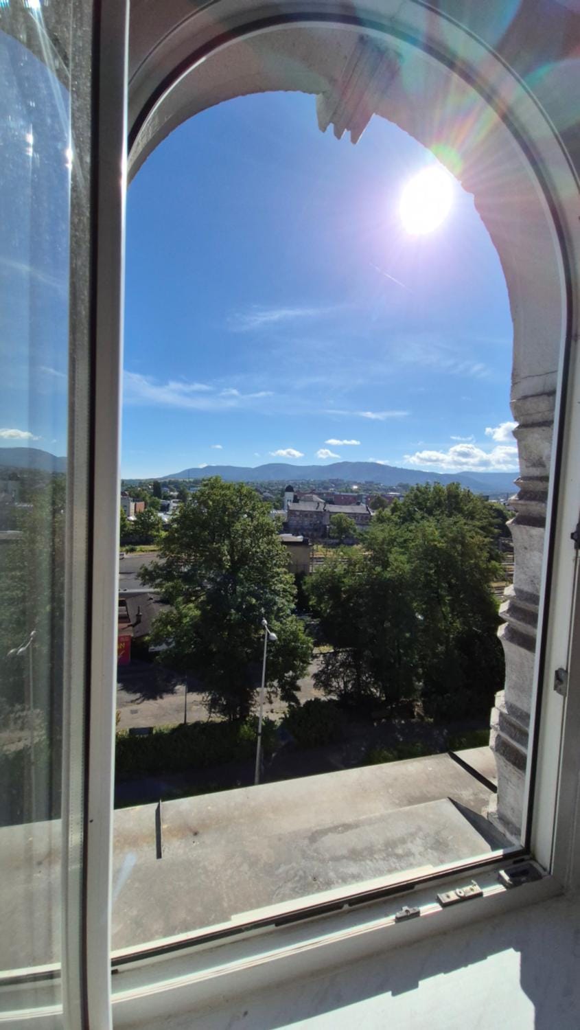 Day, Natural landscape, View (from property/room), City view, Garden view, Mountain view