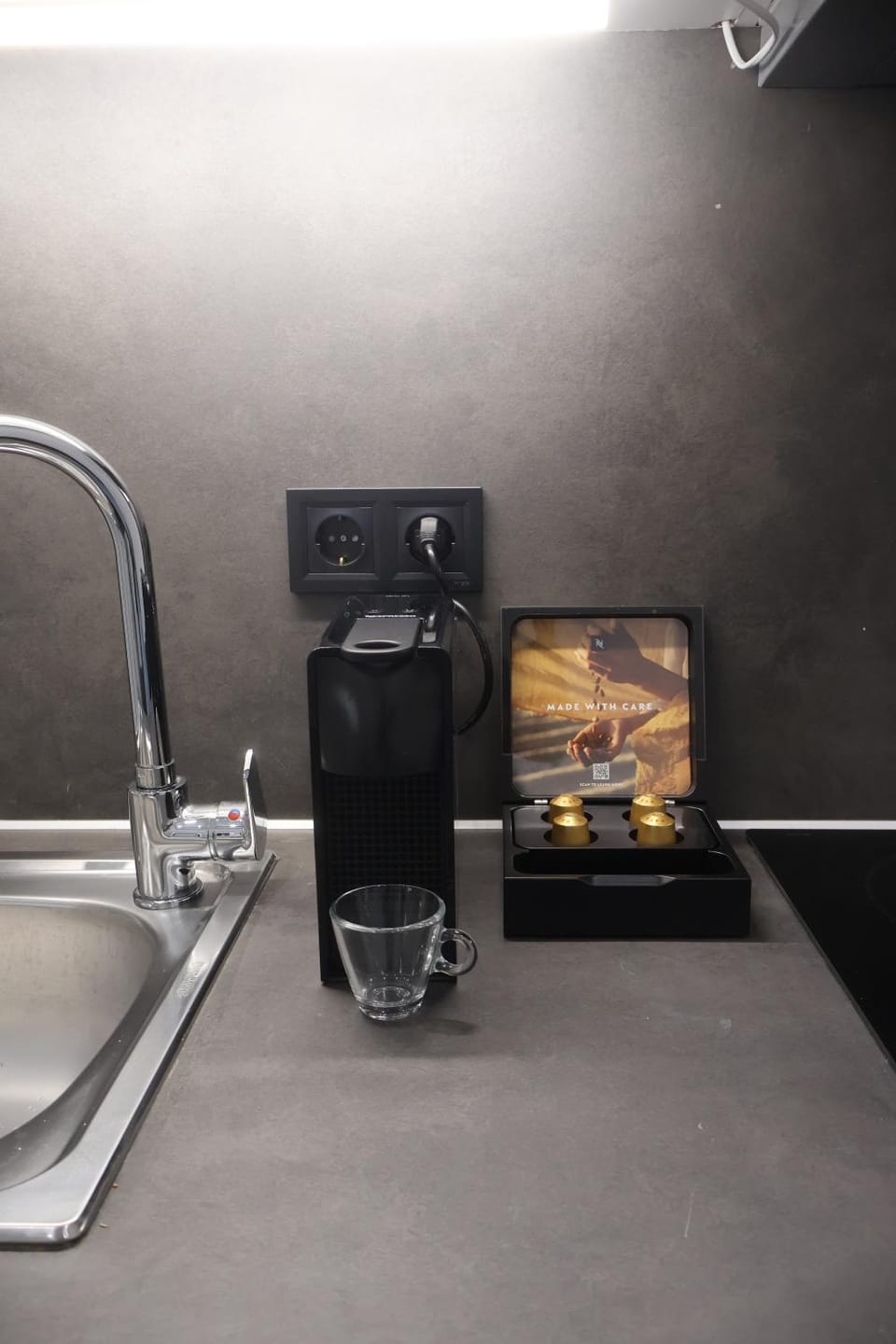 Porto Piraeus Suites Near Maniatika Metro Station-GF2 Apartment in Pireas