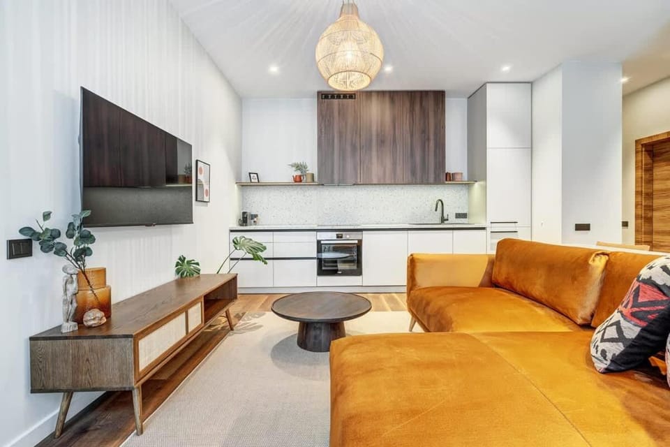 Domillion 2bdr Modern Old Town Retreat So1d Apartment in Vilnius