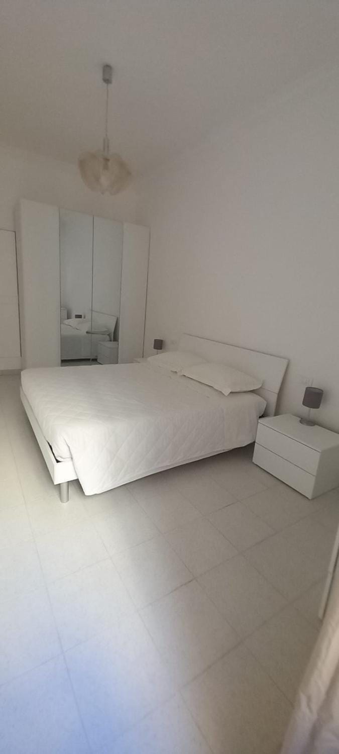Alessandro's Home Apartment in Rome