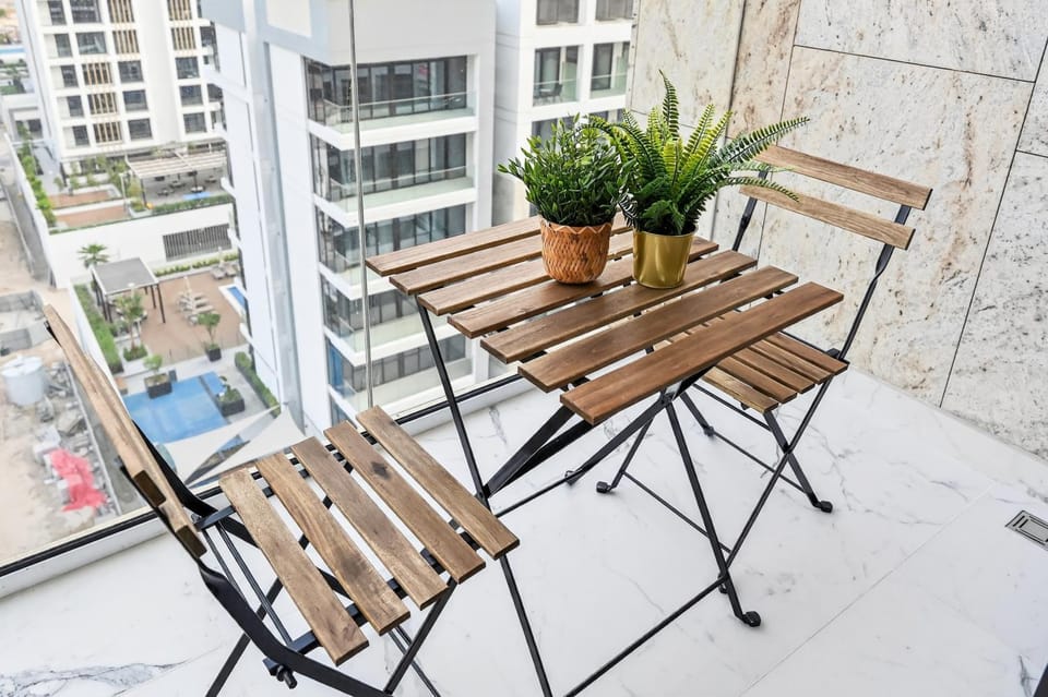 Patio, Day, View (from property/room), Balcony/Terrace