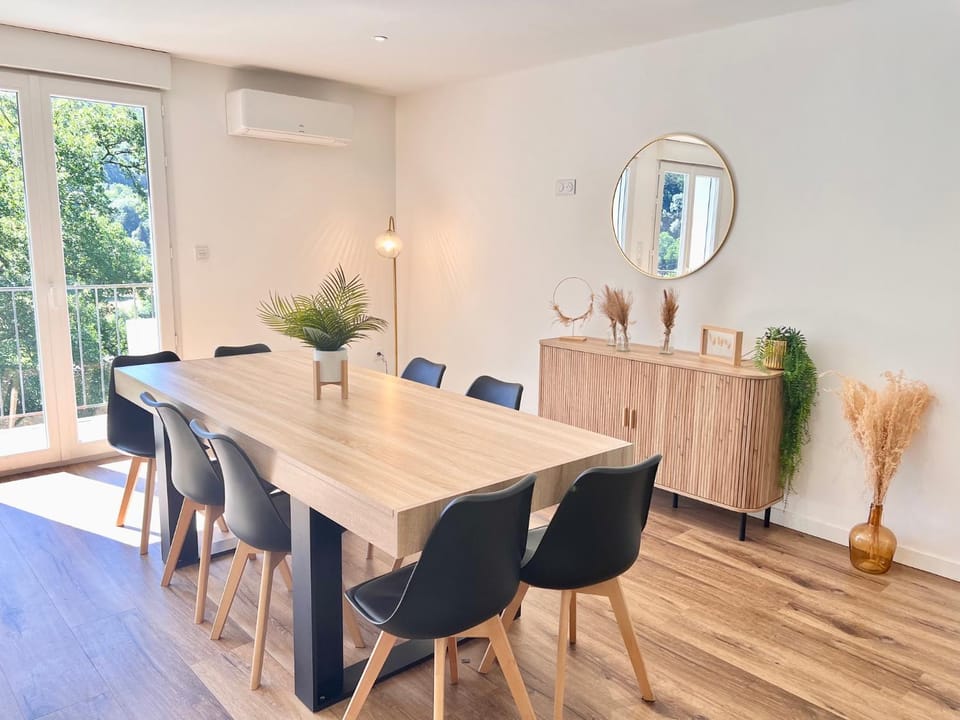 Appartement spacieux "Le Montaigu" à Lourdes - Aspin en Lavedan - CLIMATISATION - WIFI - PARKING Apartment in Lourdes