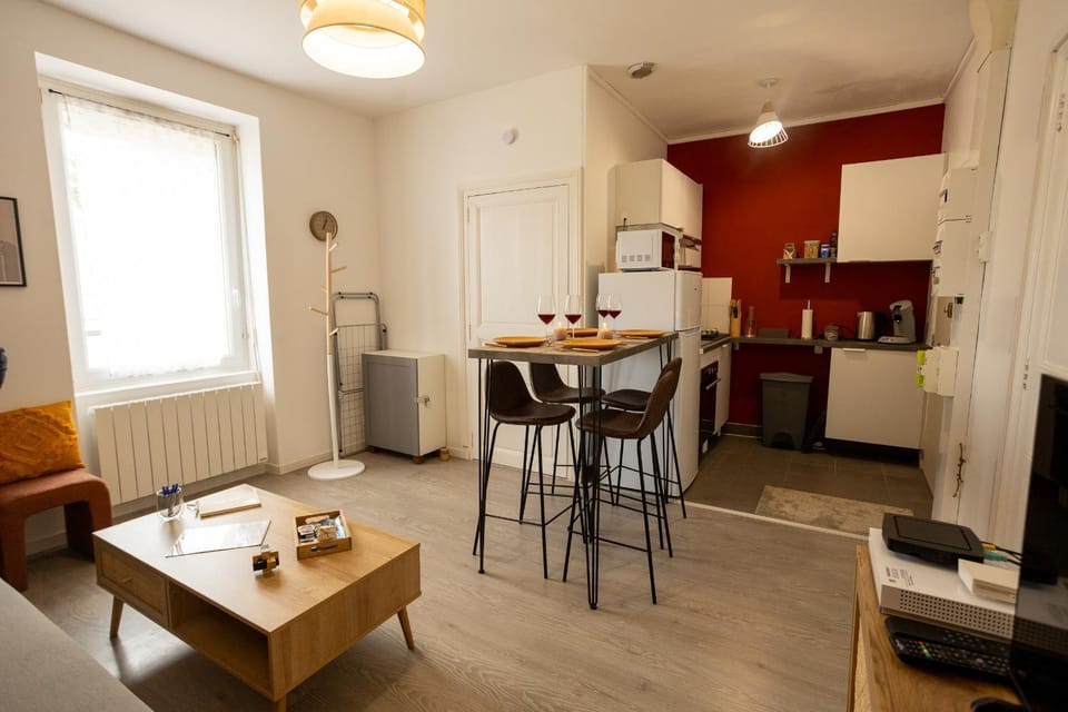 L'Oasis - T2 Ambiance cactus et confort moderne Apartment in Pays de la Loire