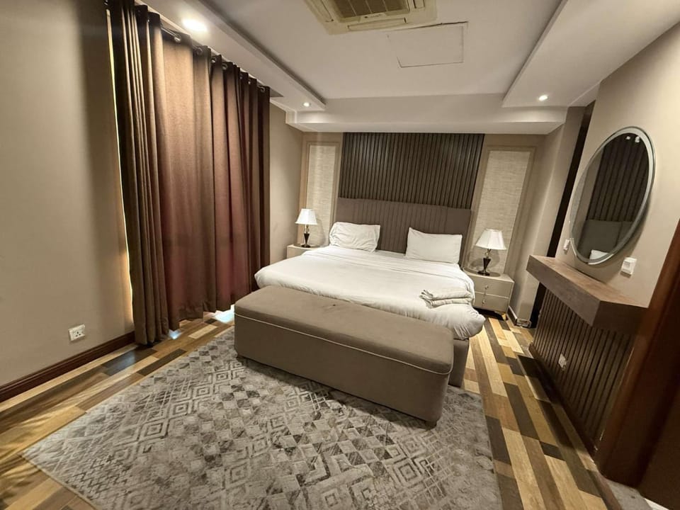 Bed, Photo of the whole room