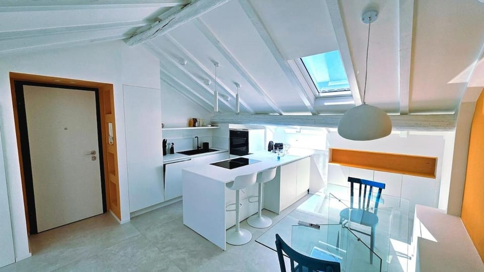 La Mansarda di Via Niella Apartment in Savona