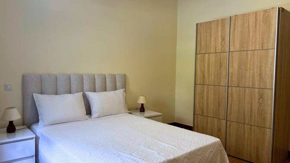 Dragoeiro Duplex by Sam Houses Apartment in Madeira District