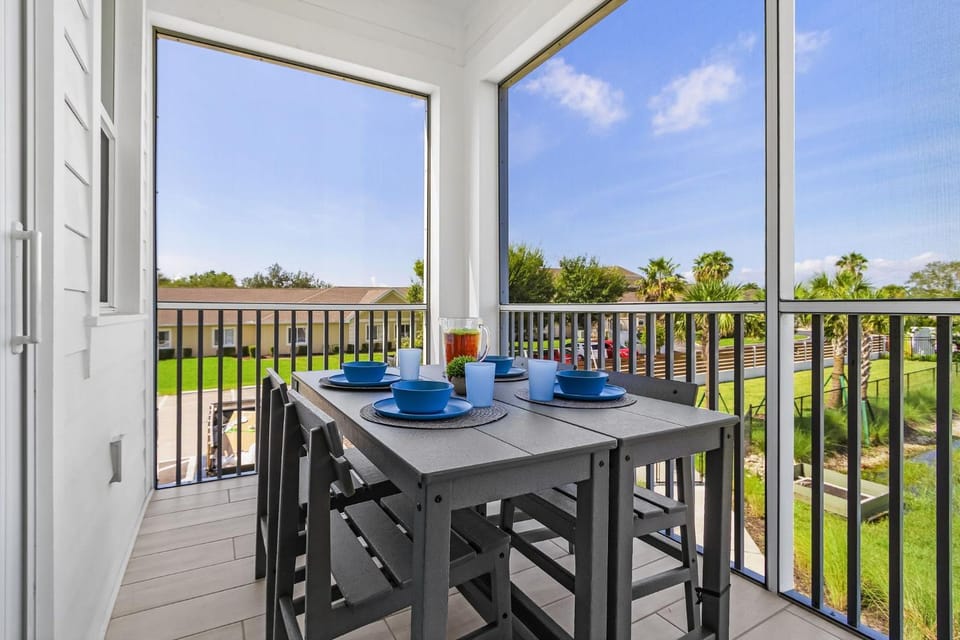Coastal Fun at Charming Retreat - Sea Haven House in Punta Gorda