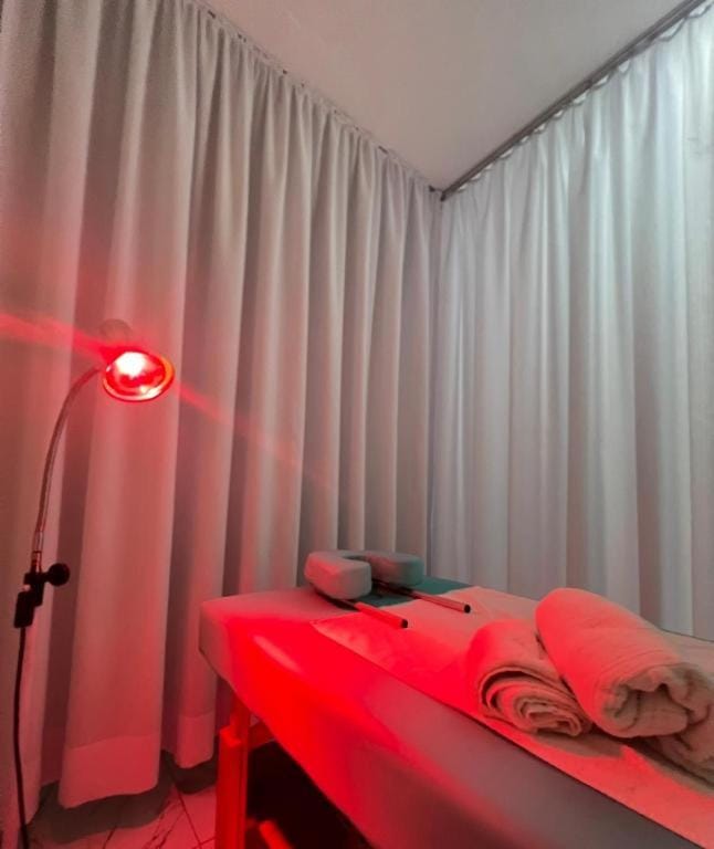 Massage, Spa and wellness centre/facilities