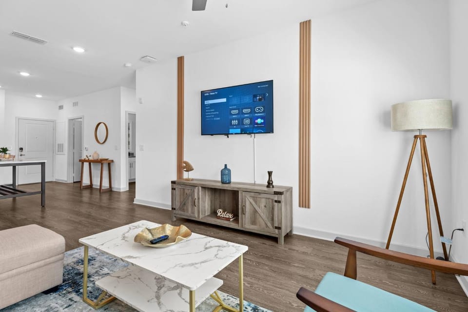 Living room, Photo of the whole room, Seating area