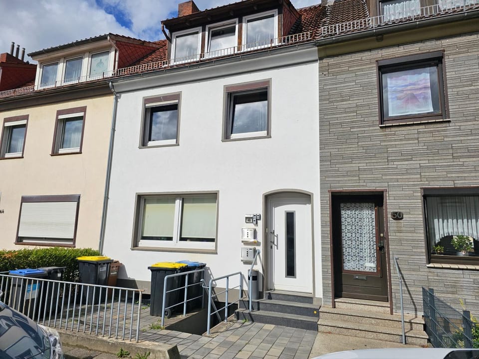 Property building, Neighbourhood, Street view