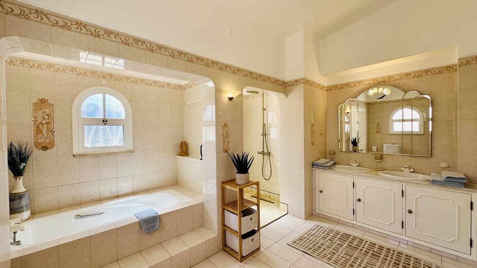 Shower, Bathroom, Bath