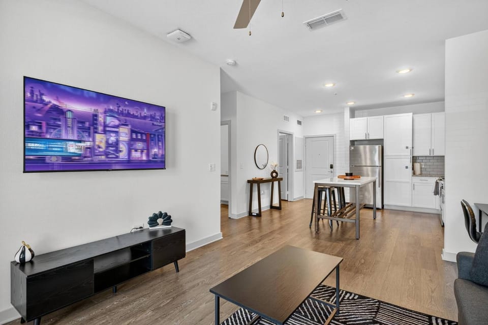 TV and multimedia, Balcony/Terrace, Living room, Seating area