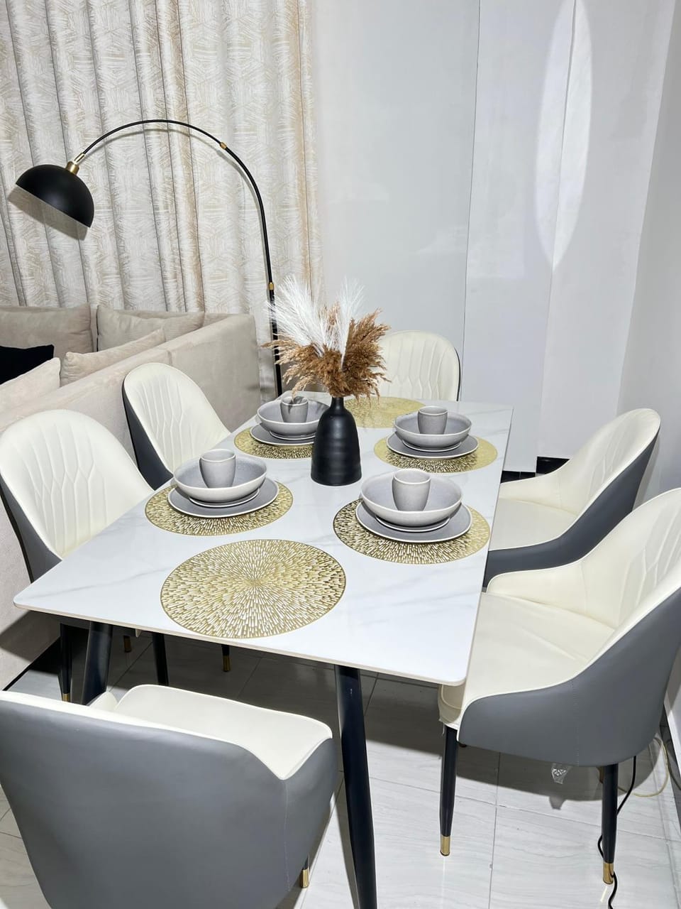 Stylish 3-BR Retreat in Masaki with Gym&Pool Apartment in City of Dar es Salaam