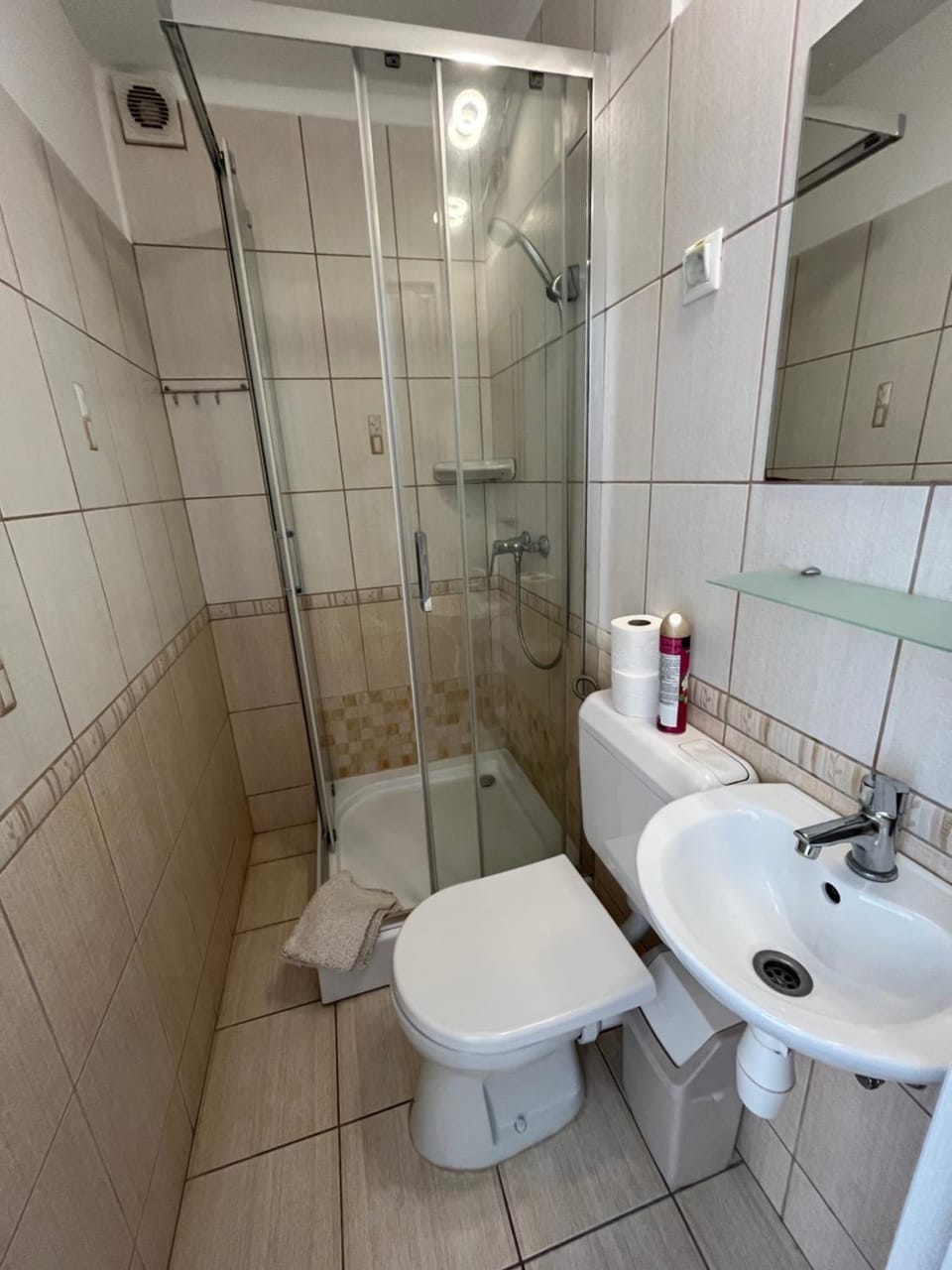 Shower, Bathroom