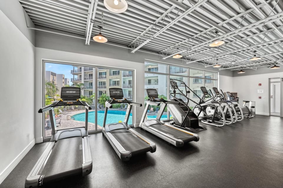 Waterfront, Pet-Friendly Condo with Pool, Spa, and Fitness Center near Downtown Sarasota House in Sarasota