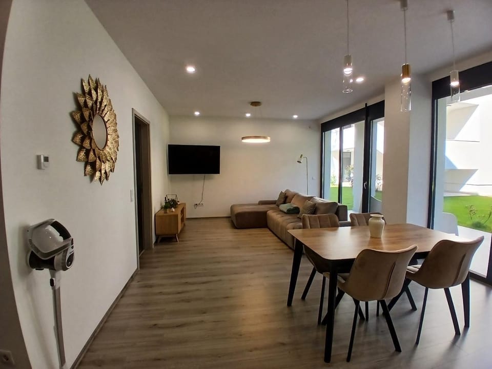 Fenyvesliget Apartmanok III Apartment in Hungary