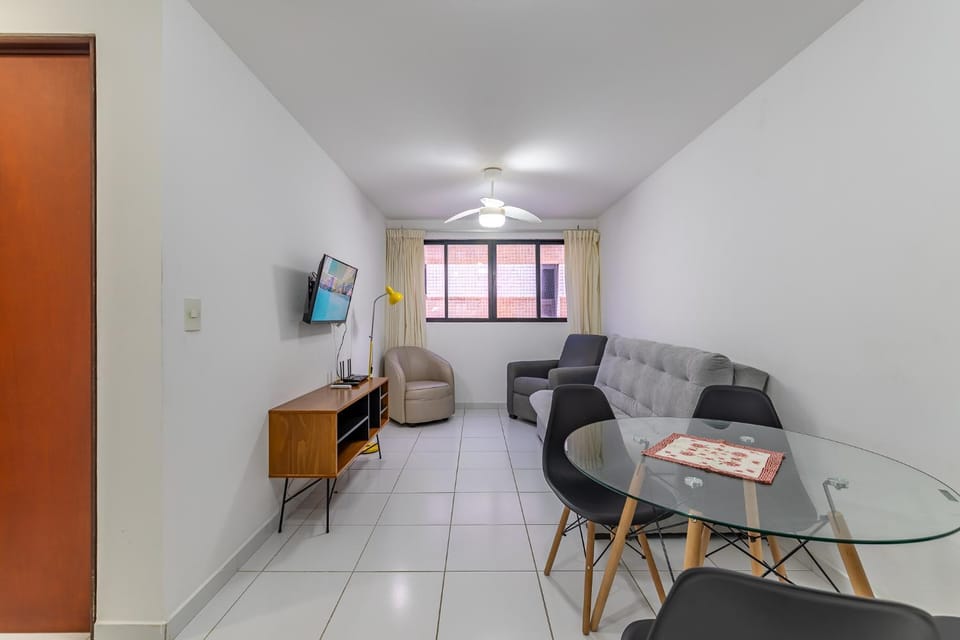 TV and multimedia, Living room, Dining area, Evening entertainment