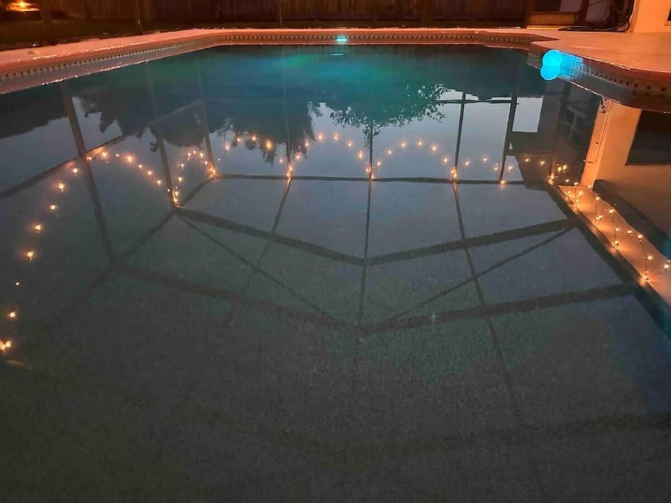 Light Sand with Heated POOL House in Largo