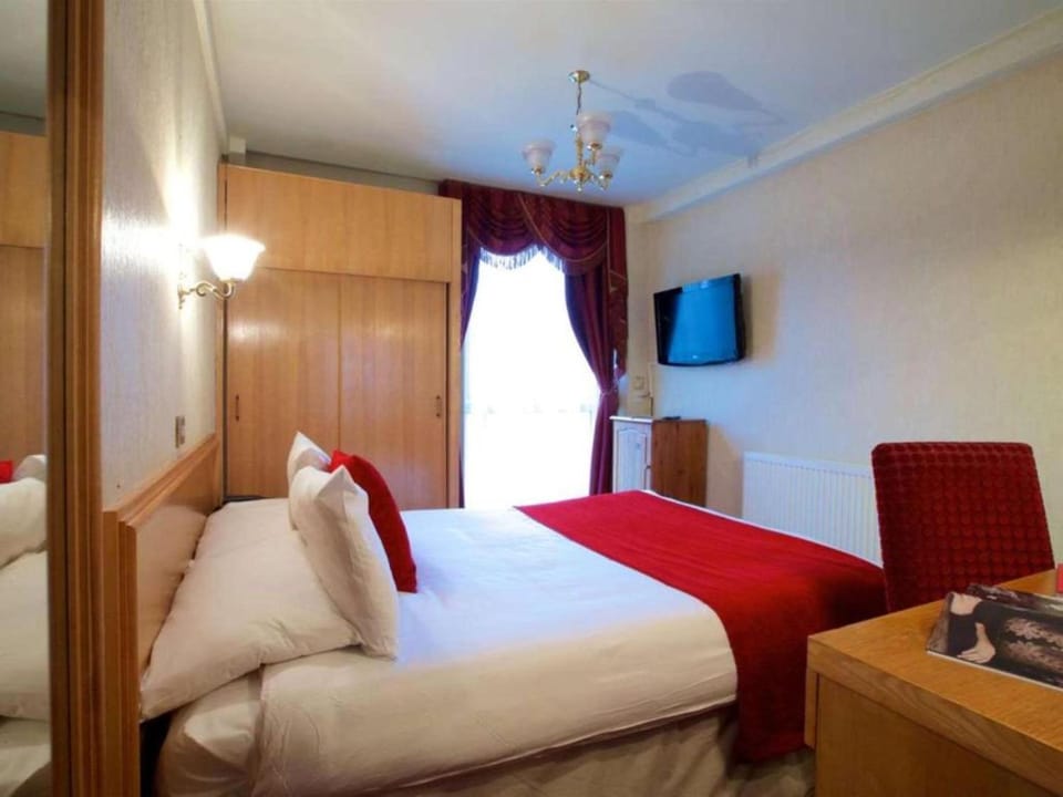 TV and multimedia, Bedroom