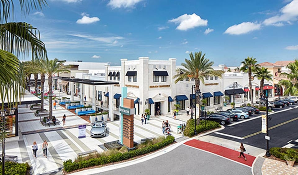 Nearby landmark, Off site, Shopping Area