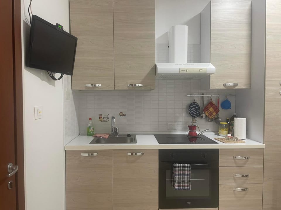 TV and multimedia, Kitchen or kitchenette