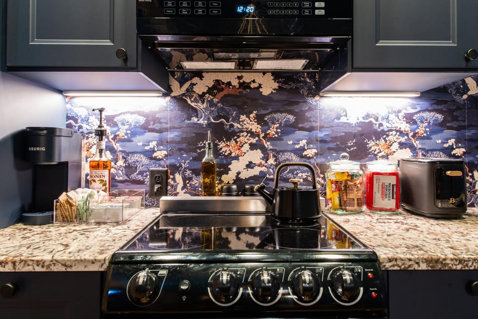 Hollyhock Suite 510 Apartment in Jefferson County