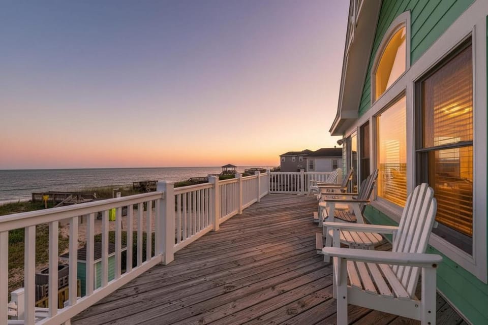 Salty Dog - NH MP 11.5, Oceanfront, Ocean View, Elevator, Pool, Hot Tub, Pool Table, Pets OK, Flex Stays House in Nags Head
