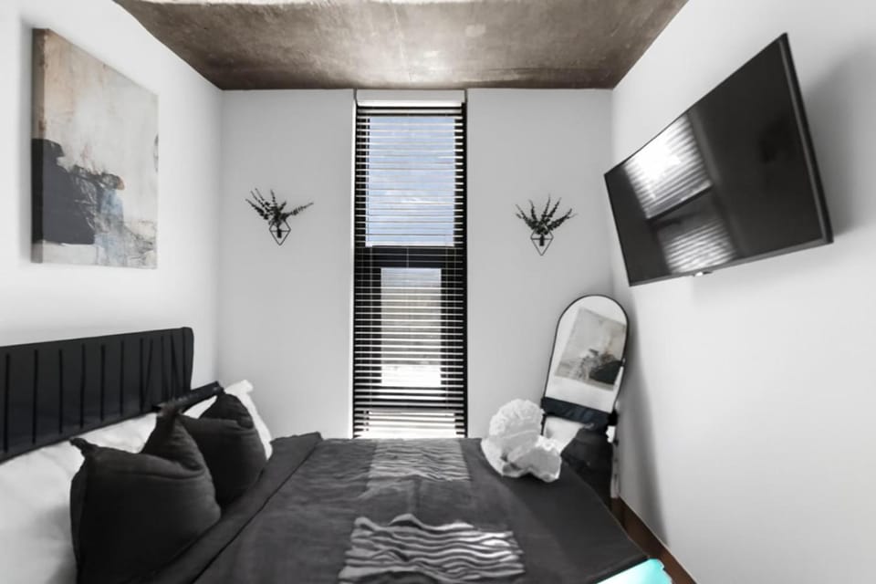 Prime 2BR Stay Five Points and Nightlife 7th Apartment in Vestavia Hills