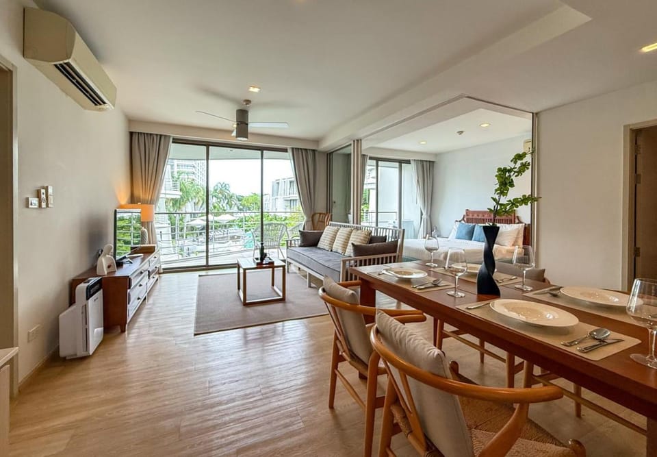 Cozy 2BR - Sea View Condo - Pool and Gym - Sontana House in Thailand