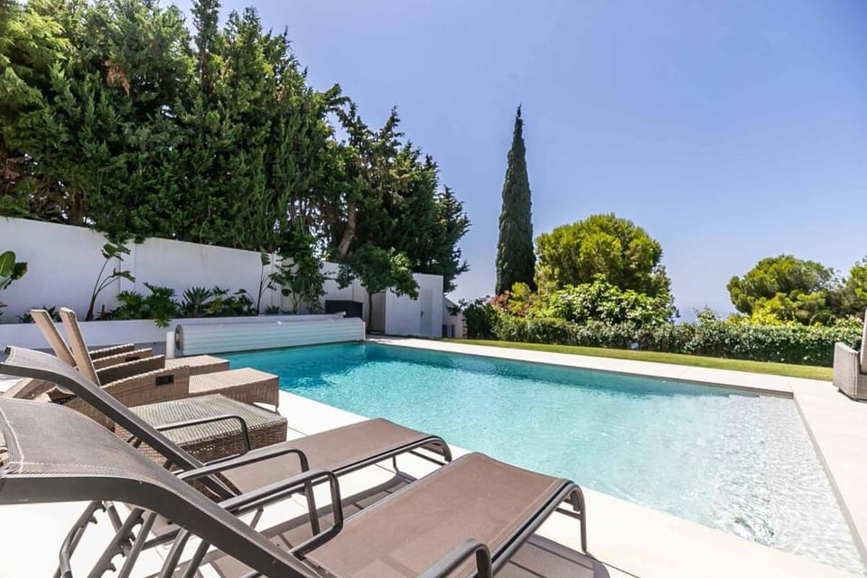 136-Luxury Villa, Sea Views, Private Heated Pool Villa in Costa del Sol