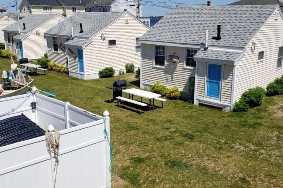 Little Miss Cottages - Two Bedroom Cottage Country House in Old Orchard Beach
