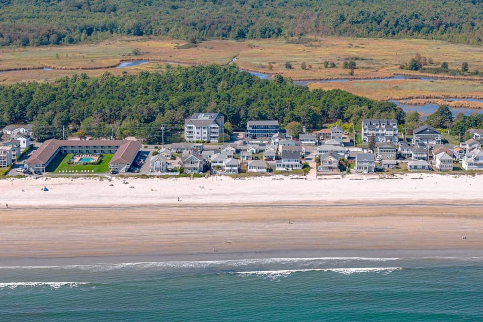 Little Miss Cottages - Two Bedroom Cottage Suite - 9 Country House in Old Orchard Beach